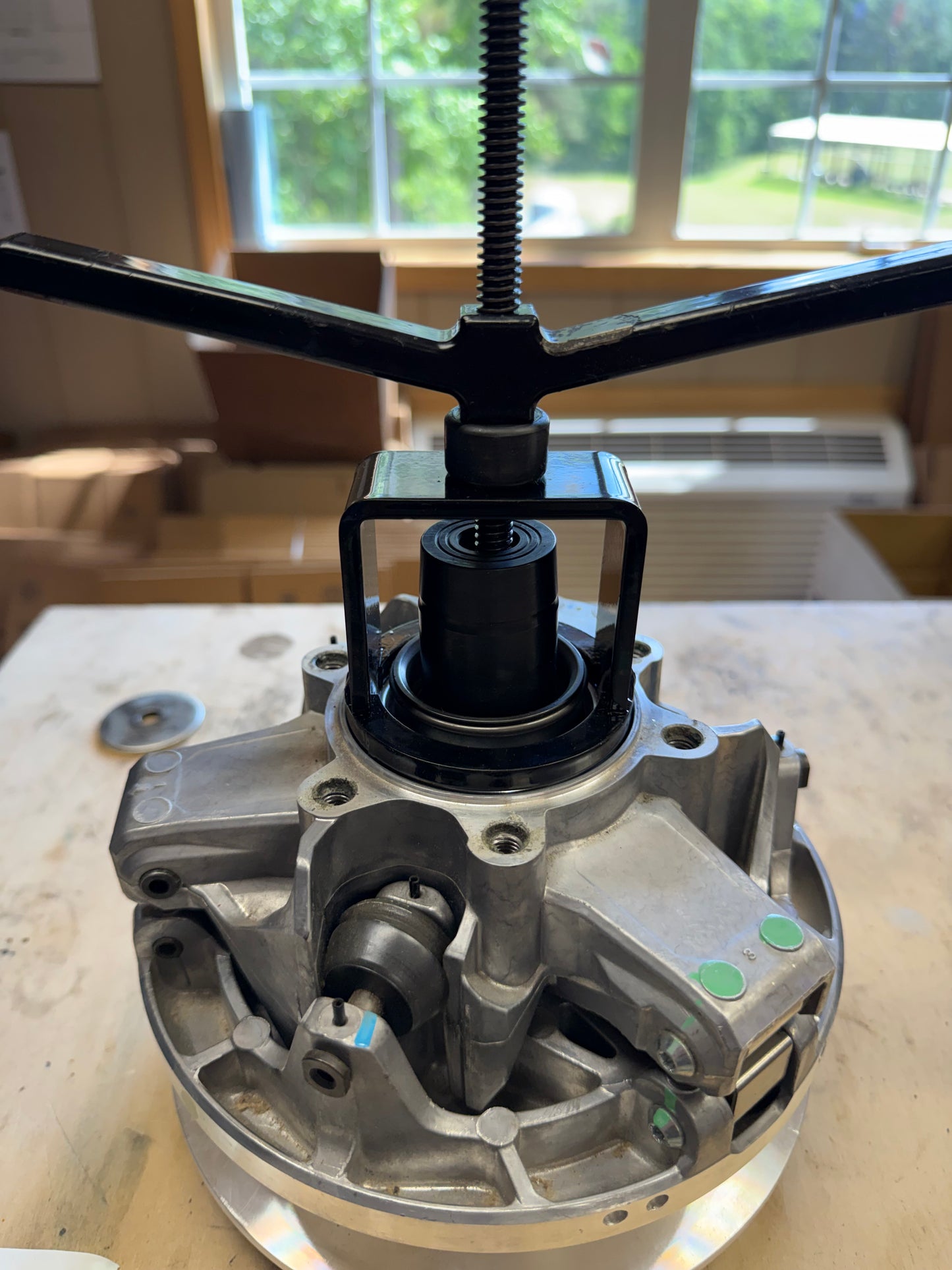 Hunterworks P-Drive Clutch Spring Compressor Tool (Can Am)