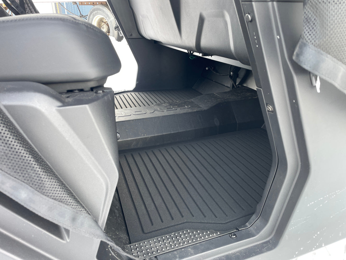 CFMOTO UFORCE 800XL Rubber Floor Mats