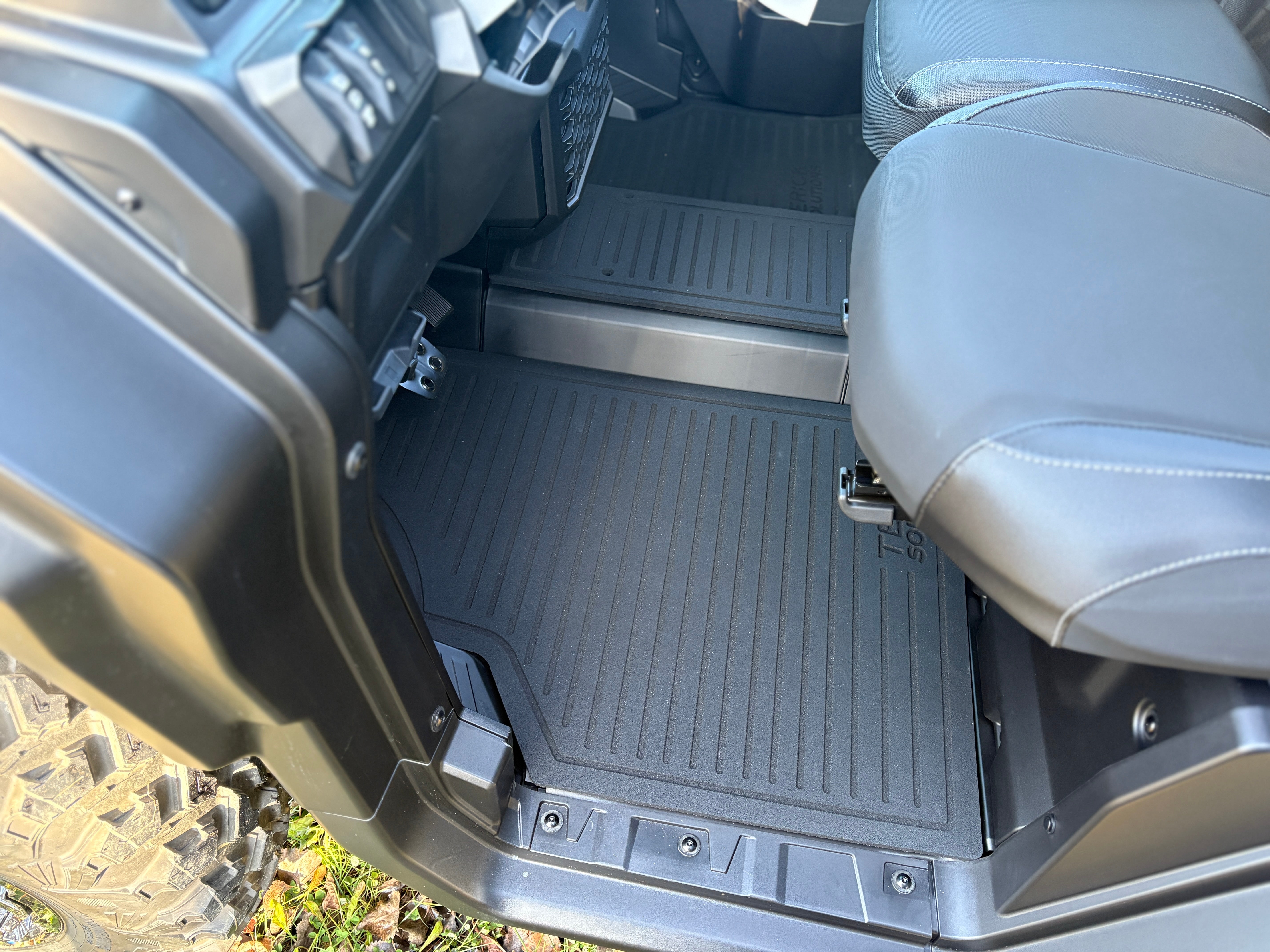 Can-Am Defender *New HD11* Rubber Floor Mats – Hunterworks
