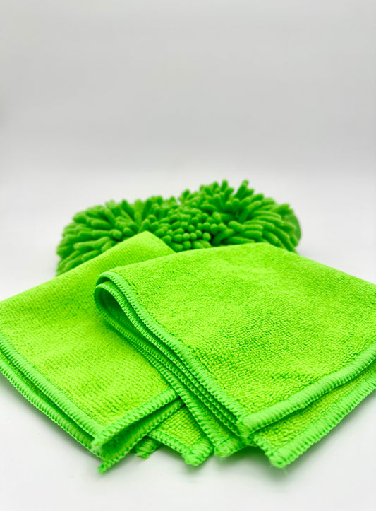 Combat Cleaning Mitt and Towel Combo Set