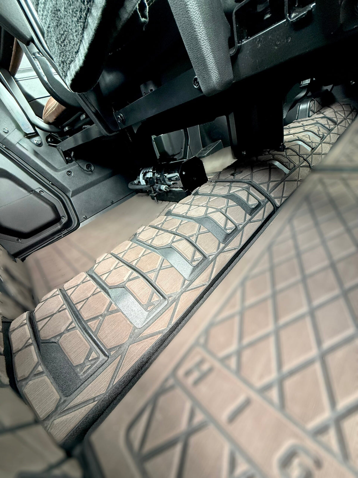 2025+ CFMoto UForce U10 Pro Foam Tunnel Kit by RADTECH