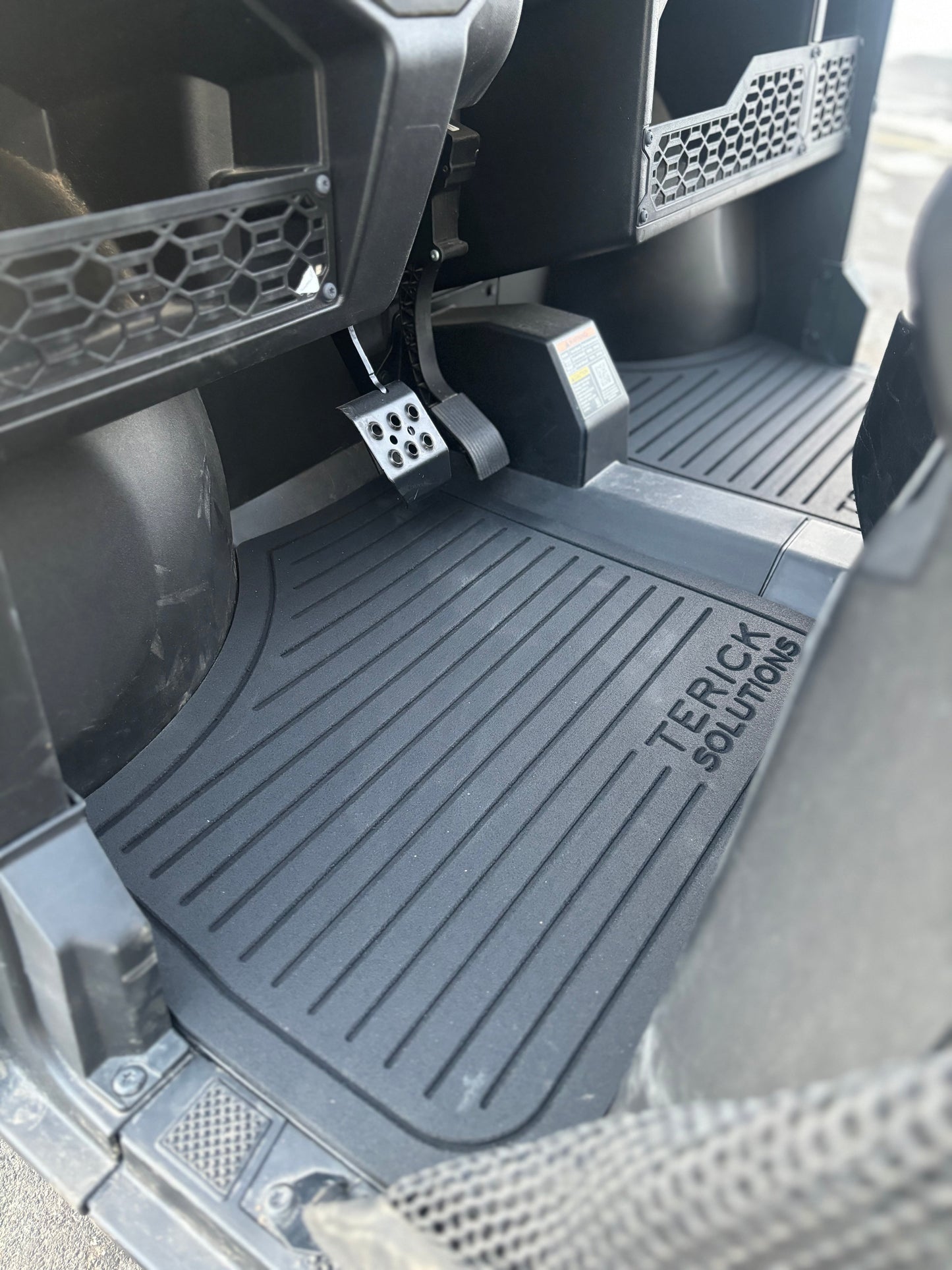 Polaris Ranger Mid Size 570 Rubber Floor Mats