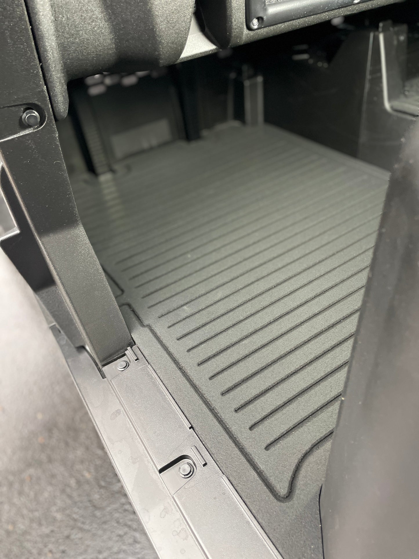 2024-2026 Kawasaki Ridge (Crew) Rubber Floor Mats
