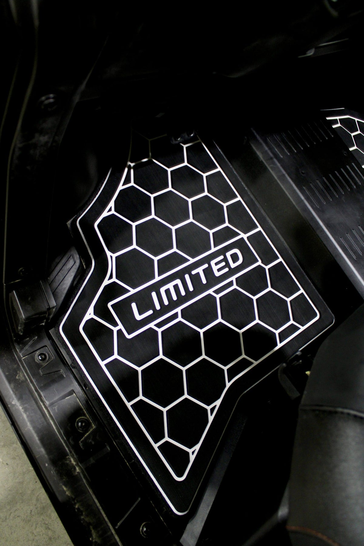 Limited Honeycomb Black/White – 2026+ Can-Am Defender HD11 Floor Mats by RADTECH